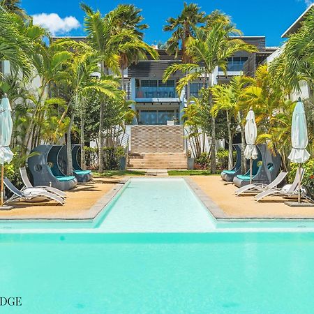 Kanope Bay - Holiday Beachfront Apartments Pointe aux Biches Buitenkant foto