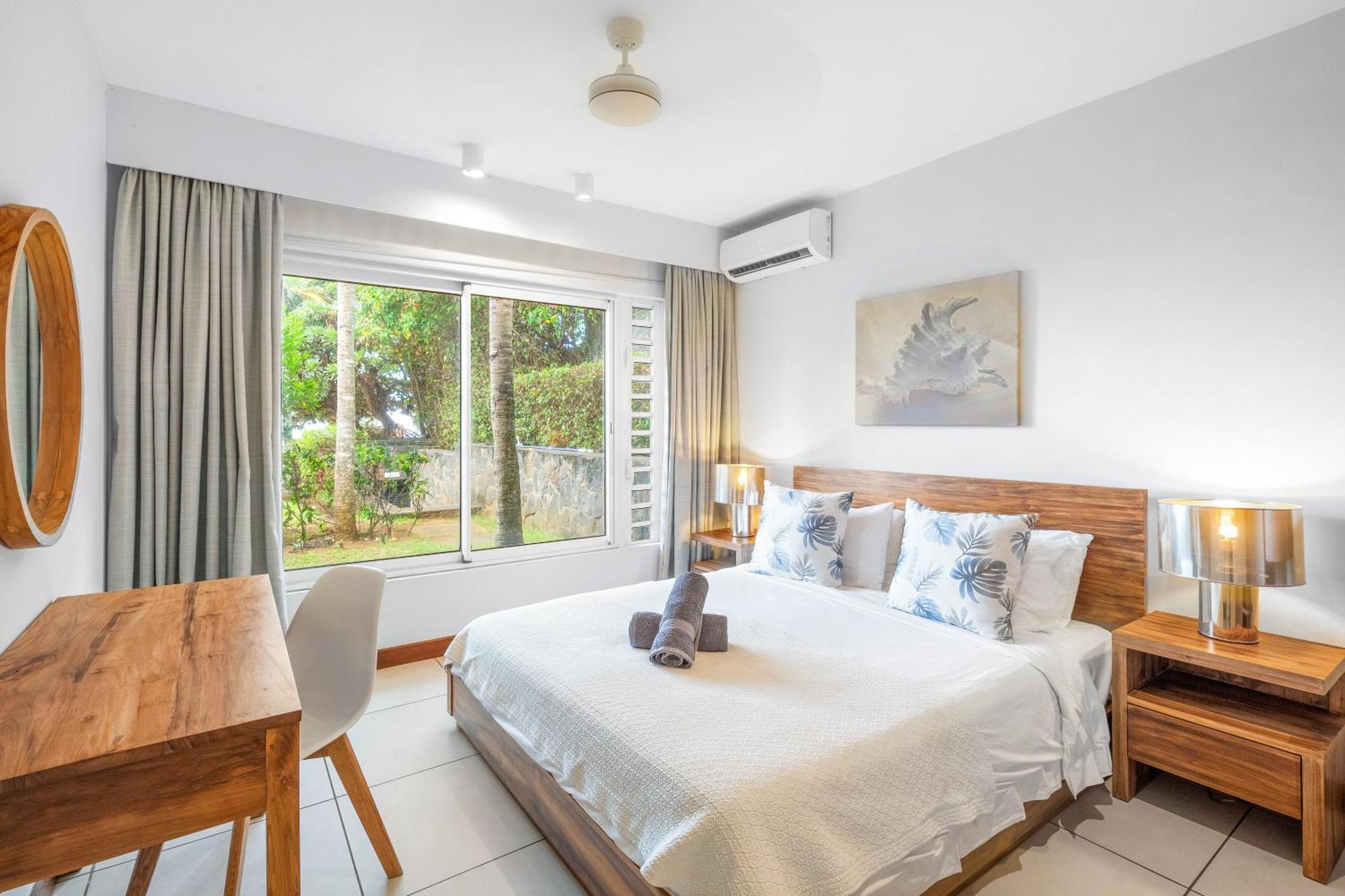 Kanope Bay - Holiday Beachfront Apartments Pointe aux Biches Buitenkant foto