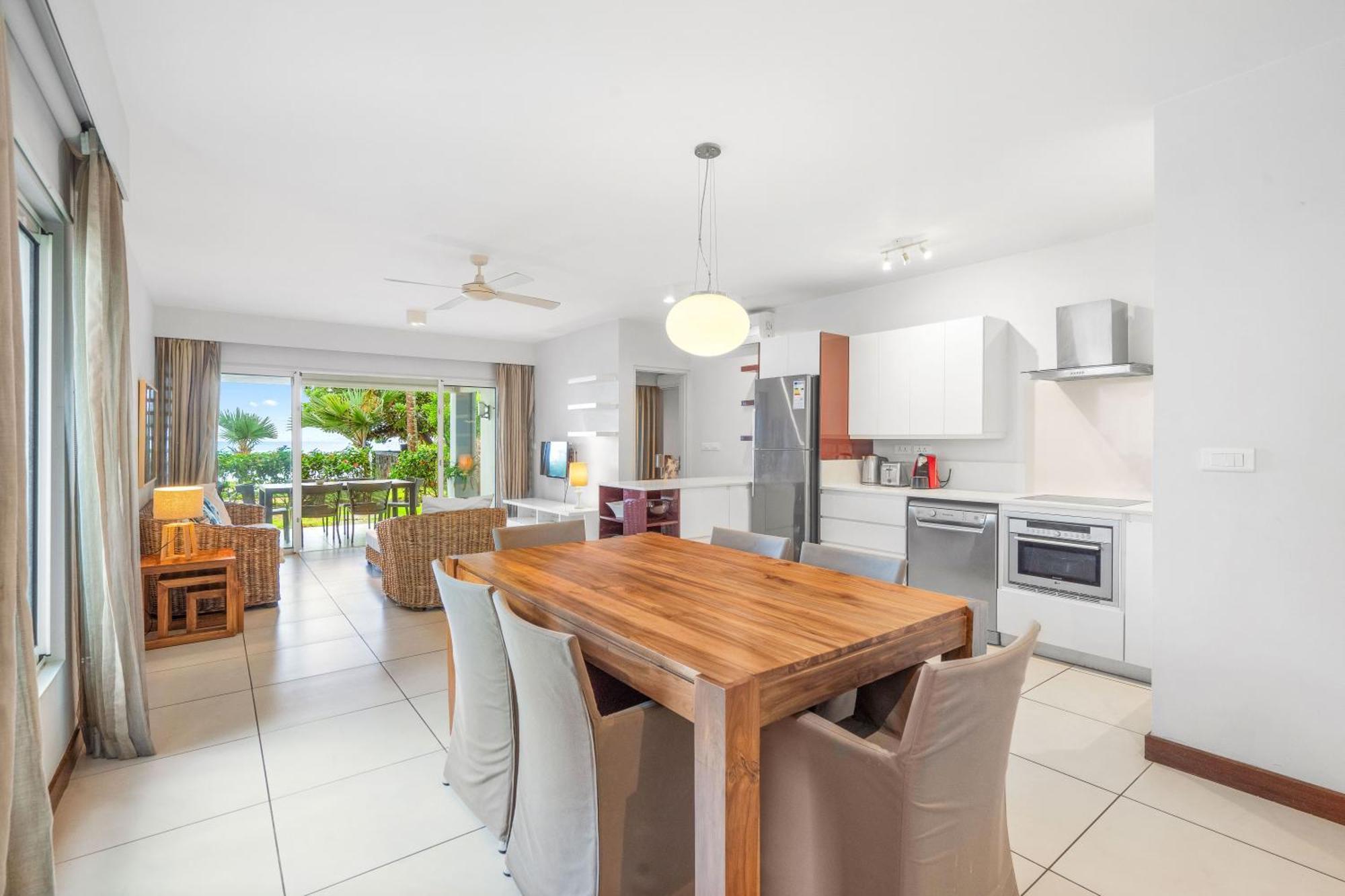 Kanope Bay - Holiday Beachfront Apartments Pointe aux Biches Buitenkant foto