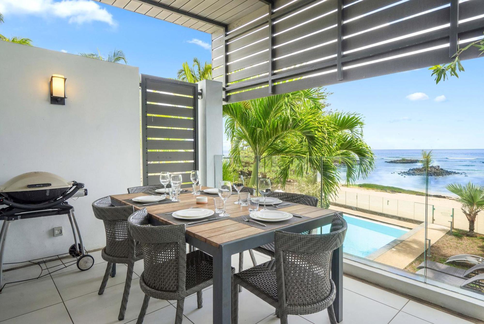 Kanope Bay - Holiday Beachfront Apartments Pointe aux Biches Buitenkant foto