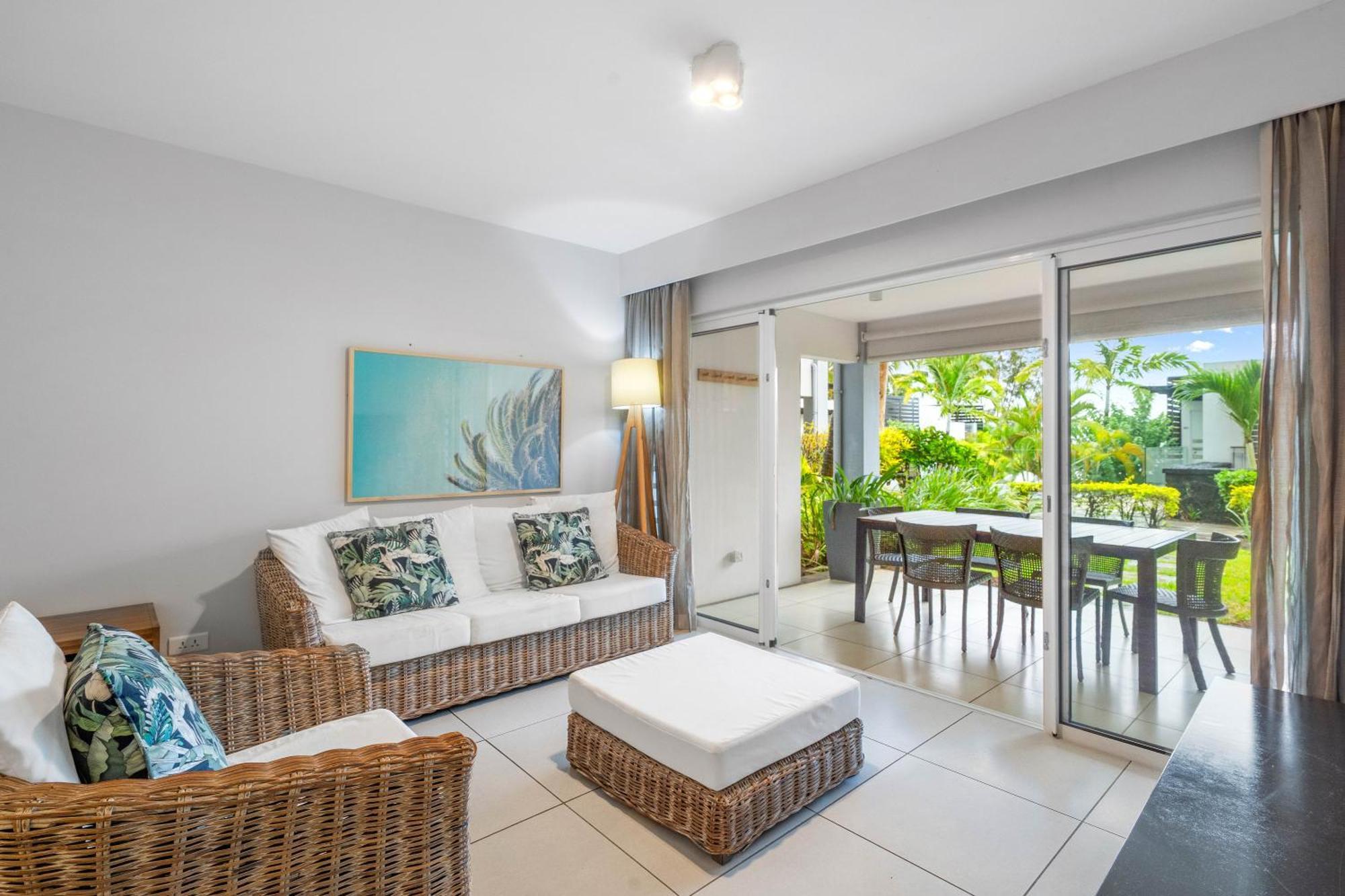 Kanope Bay - Holiday Beachfront Apartments Pointe aux Biches Buitenkant foto