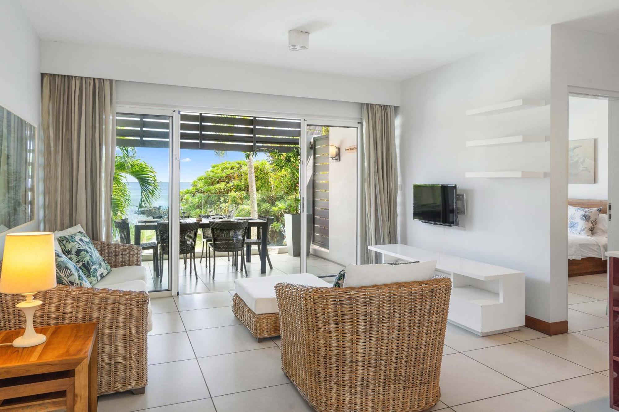 Kanope Bay - Holiday Beachfront Apartments Pointe aux Biches Buitenkant foto