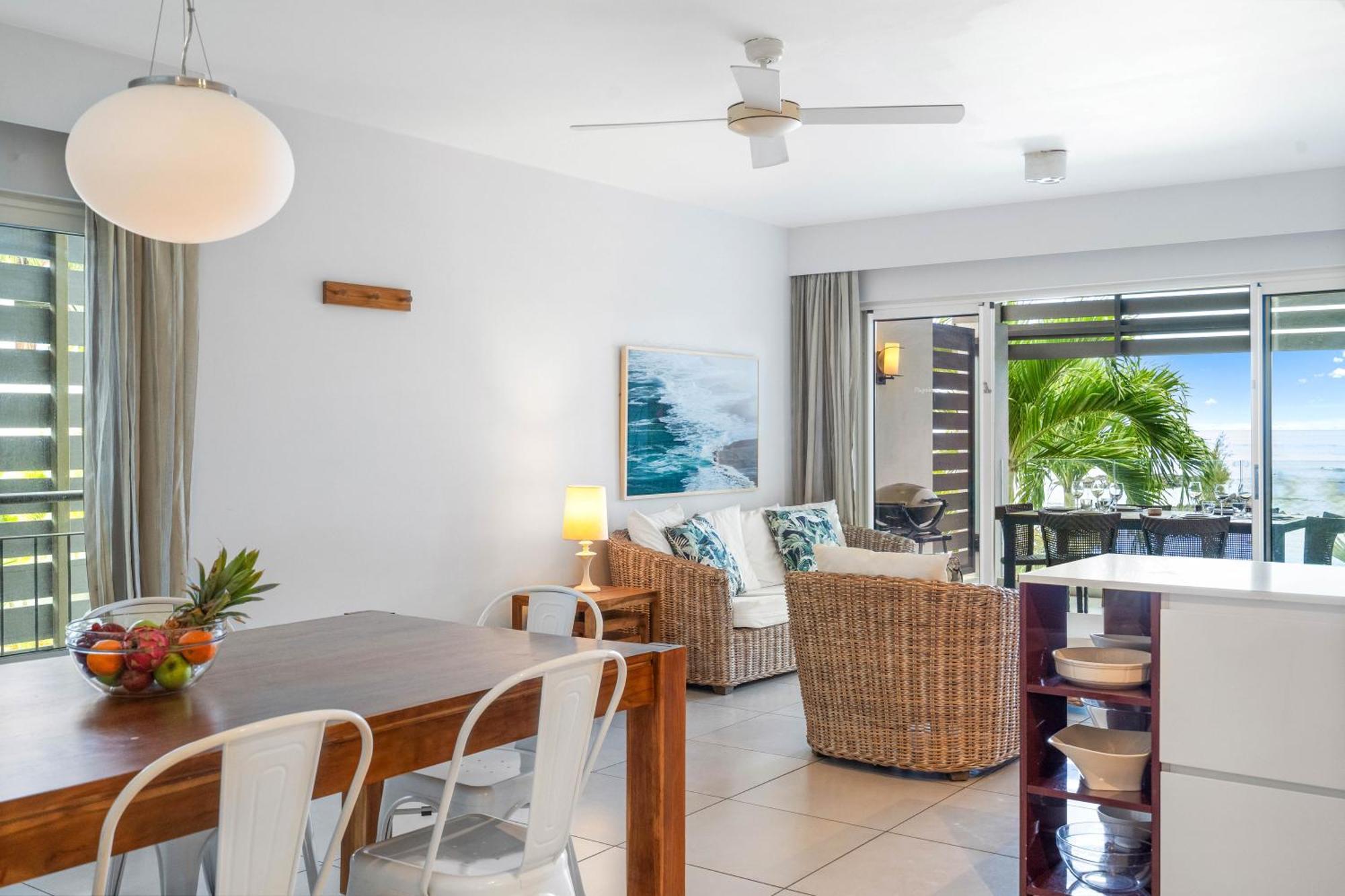 Kanope Bay - Holiday Beachfront Apartments Pointe aux Biches Buitenkant foto